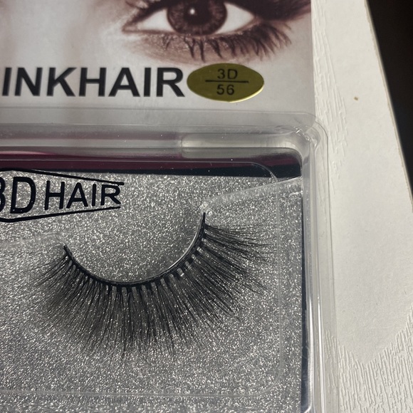 NIP Lashes bundle - Picture 3 of 5
